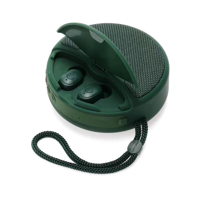 Outdoor Portable Bluetooth Speaker & Headset – 3D Stereo Subwoofer with TF Card & FM Radio